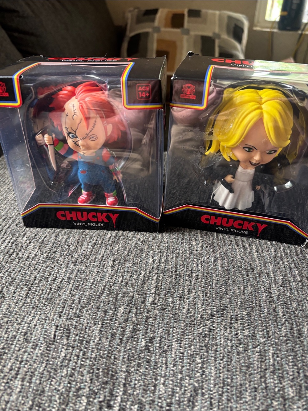 Chucky Vinyl Figure Duo – Red & Yellow Hair Collectible Set